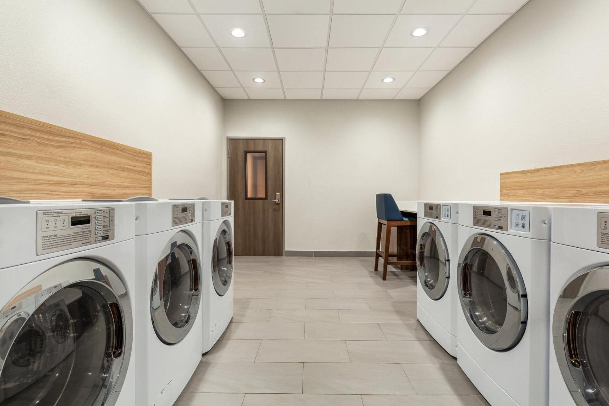 Candlewood Suites Bessemer - Birmingham Sw By Ihg Kültér fotó